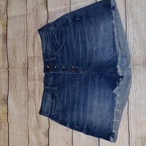 Universal Thread High Rise Midi Medium Washed Denim Shorts Size 8